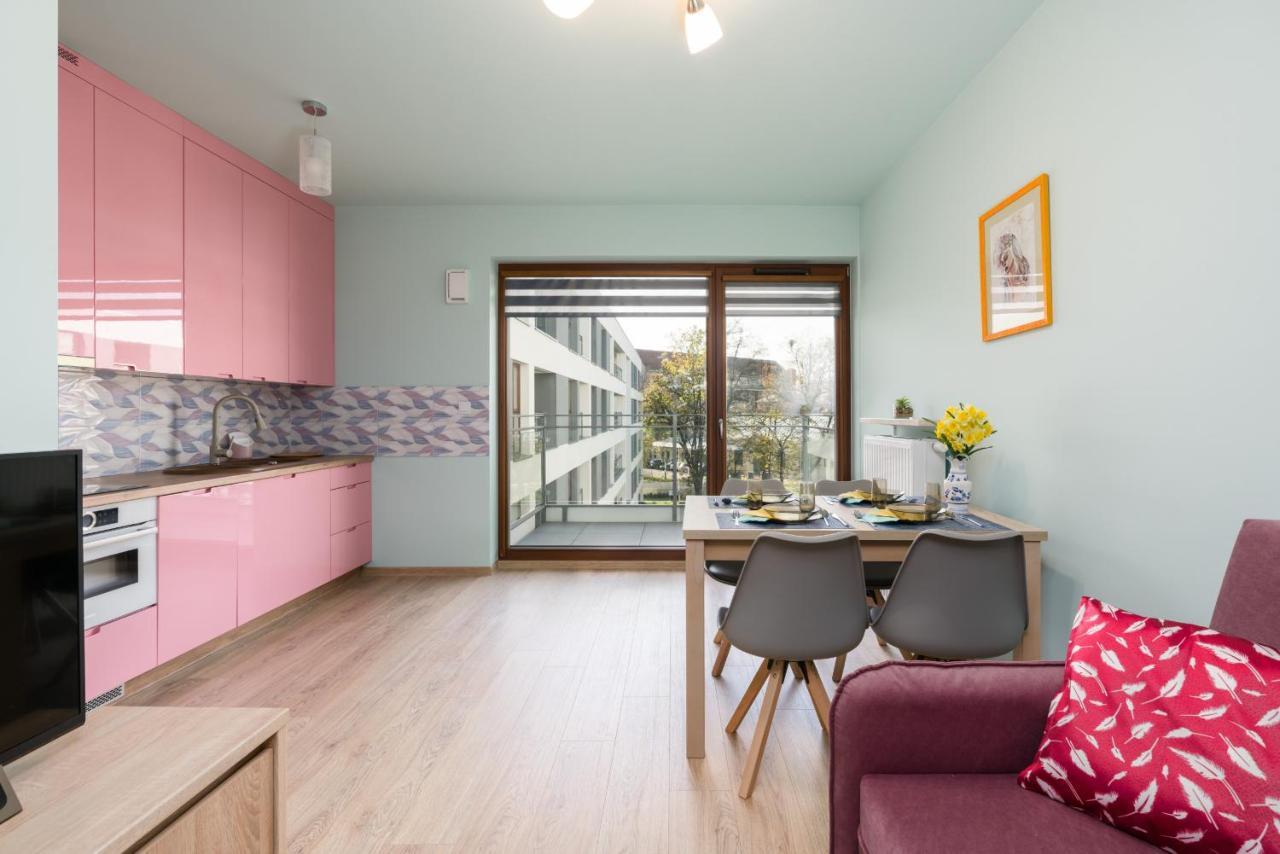 Bukowska 18 Apartments Mtp Poznan By Noclegi Renters Eksteriør billede